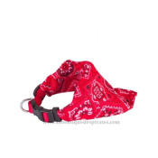 COLLIER BANDANA STAR ROUGE BOULEDOGUE