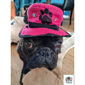 CHAPEAU ROSE MOTIF PATTE