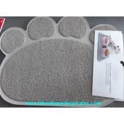 TAPIS 2 GAMELLES PATTES BOULEDOGUE