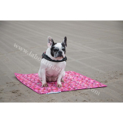 TAPIS RAFRAICHISSANT ROSE BOULEDOGUE